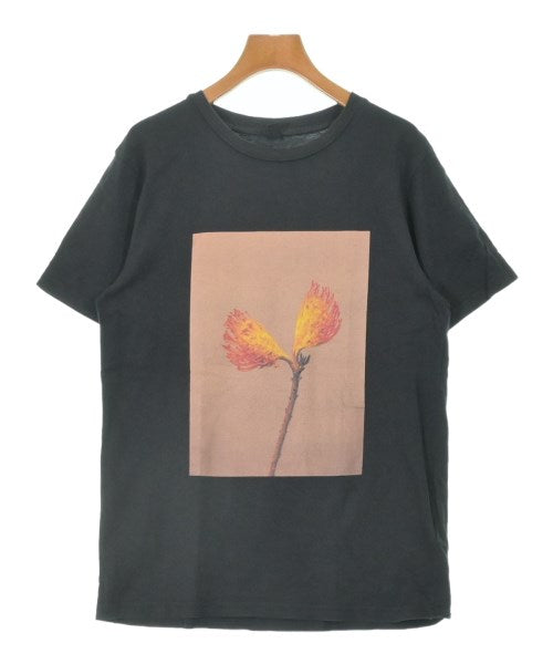 LISA KING เสื้อยืด/เสื้อท็อปส์