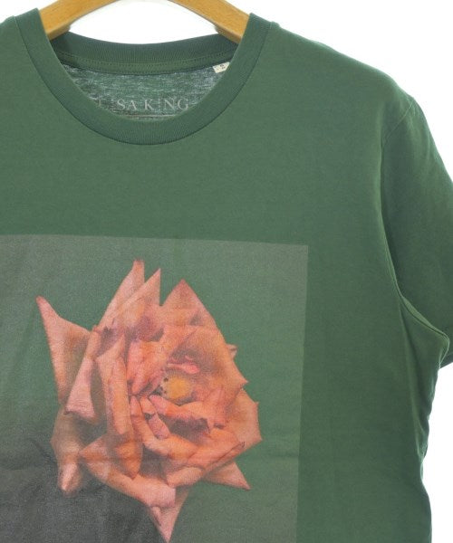 LISA KING เสื้อยืด/เสื้อท็อปส์