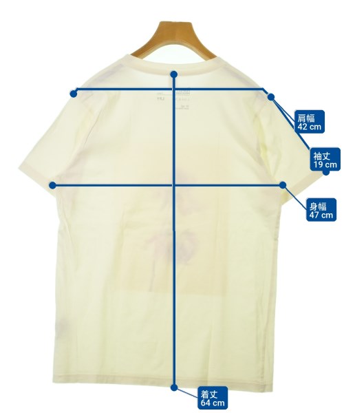 LISA KING เสื้อยืด/เสื้อท็อปส์