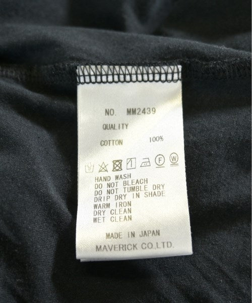 MAVERICK PRESENTS เสื้อยืด/เสื้อท็อปส์
