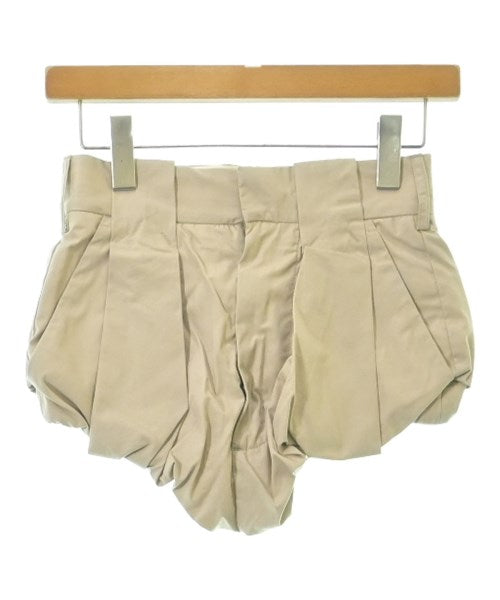 Meryll Rogge กางเกงขาสั้น