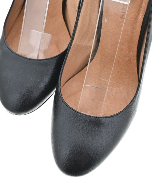 NEWMAN รองเท้าส้นสูง