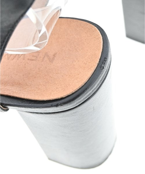 NEWMAN รองเท้าส้นสูง