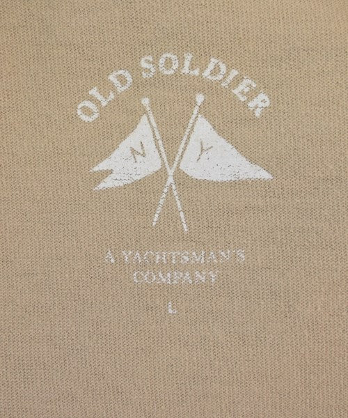 OLD SOLDIER เสื้อยืด/เสื้อท็อปส์