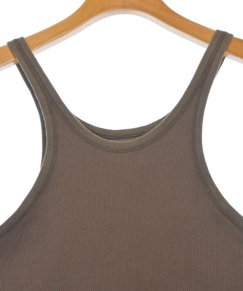 OVERNEATH เสื้อสายเดี่ยว