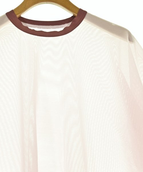 OVERNEATH เสื้อยืด/เสื้อท็อปส์