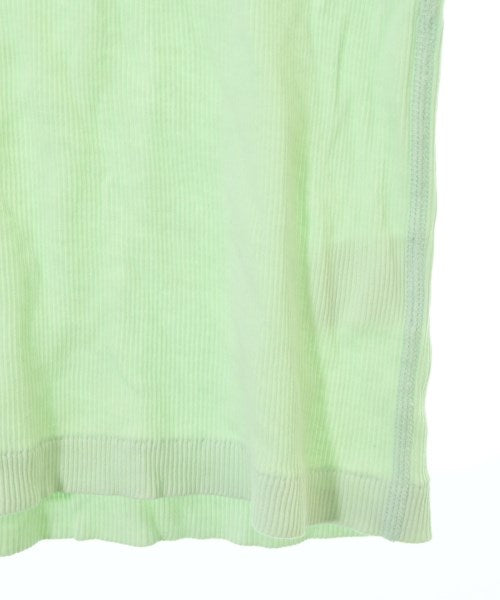 OVERNEATH เสื้อยืด/เสื้อท็อปส์