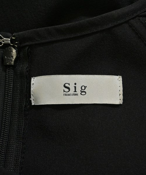 Sig FREAK'S STORE ชุดเดรส