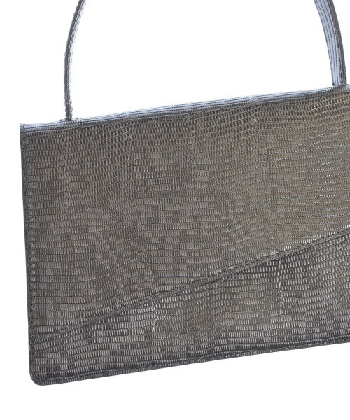 2.718 กระเป๋าถือ