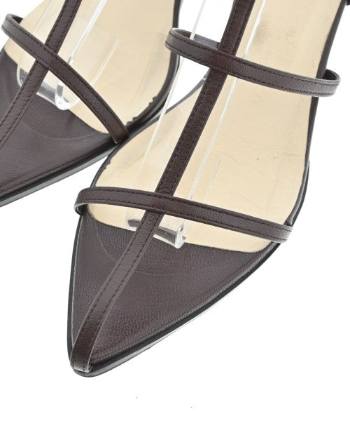 2.718 รองเท้าแตะ