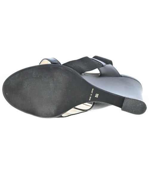 2.718 รองเท้าแตะ