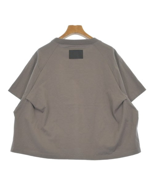 10 เสื้อยืด/เสื้อท็อปส์