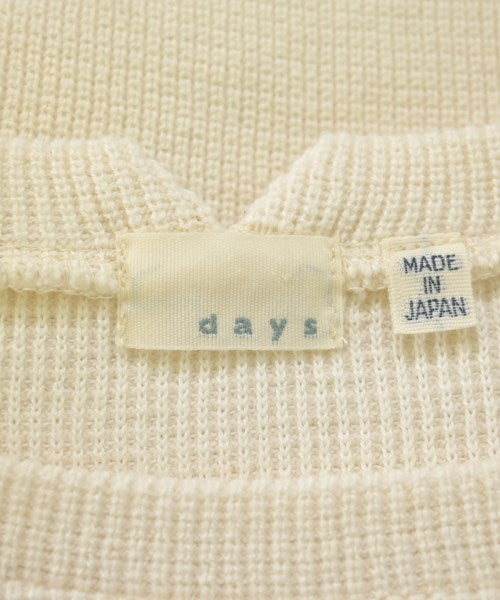 DAYS เสื้อกันหนาว