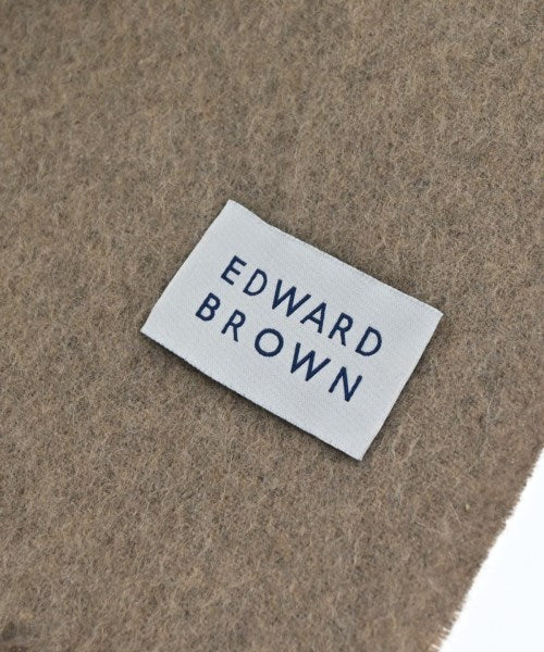EDWARD BROWN ผ้าคลุมไหล่