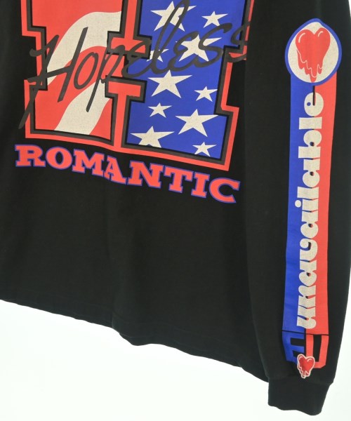 EMOTIONALLY UNAVAILABLE เสื้อยืด/เสื้อท็อปส์
