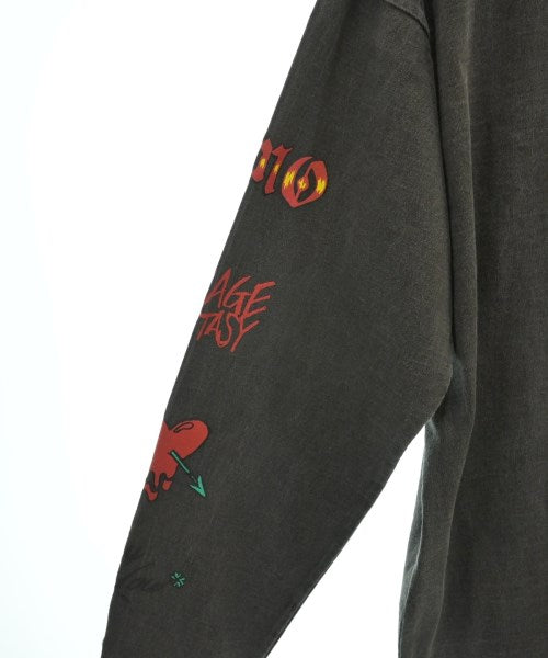 EMOTIONALLY UNAVAILABLE เสื้อยืด/เสื้อท็อปส์