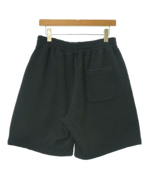 EMOTIONALLY UNAVAILABLE กางเกงขาสั้น