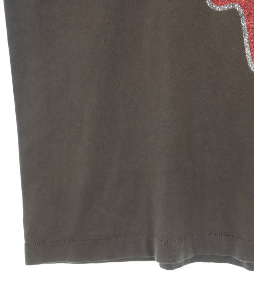 EMOTIONALLY UNAVAILABLE เสื้อยืด/เสื้อท็อปส์