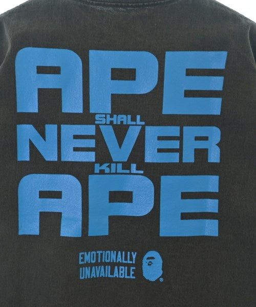 EMOTIONALLY UNAVAILABLE เสื้อยืด/เสื้อท็อปส์