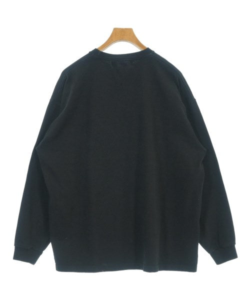THE STANDARD MANUAL เสื้อยืด/เสื้อท็อปส์