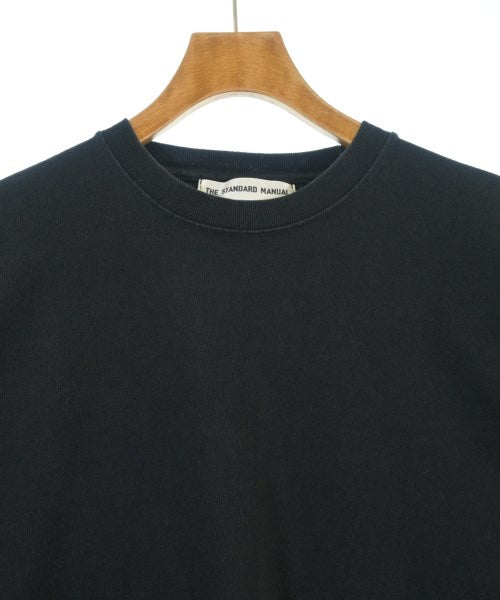 THE STANDARD MANUAL เสื้อยืด/เสื้อท็อปส์