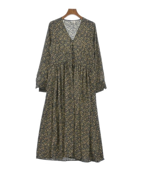 thint by URBAN RESEARCH DOORS เดรสที่เป็นเสื้อเชิ้ตตัวยาว