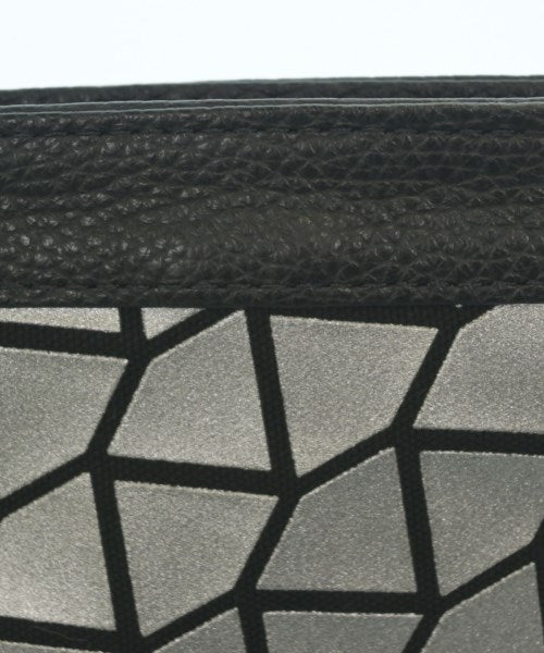 chi.wata กระเป๋าสะพาย