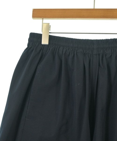 kan กางเกงขาสั้น