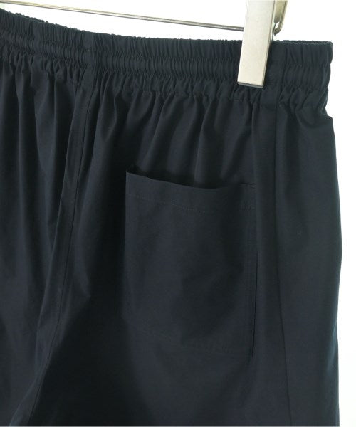 kan กางเกงขาสั้น