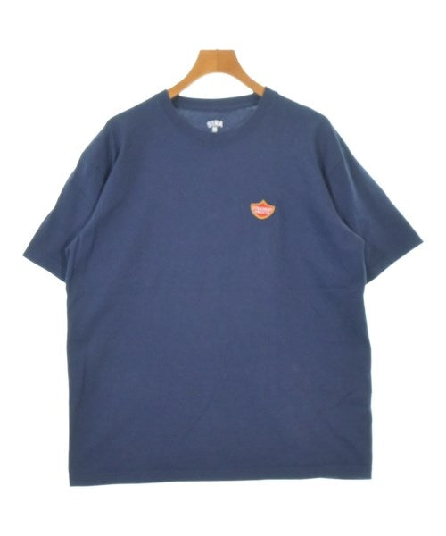 STRAIIIGHT เสื้อยืด/เสื้อท็อปส์