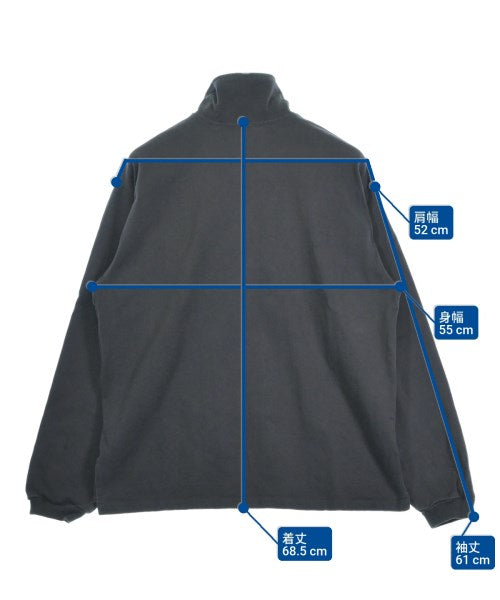BLUE เสื้อยืด/เสื้อท็อปส์