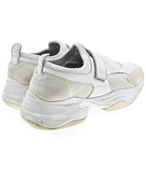 OAO รองเท้าผ้าใบ