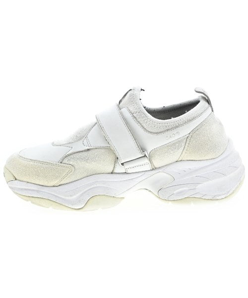 OAO รองเท้าผ้าใบ