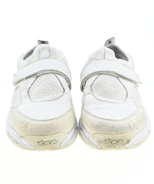 OAO รองเท้าผ้าใบ