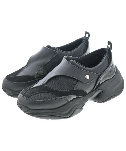 OAO รองเท้าผ้าใบ