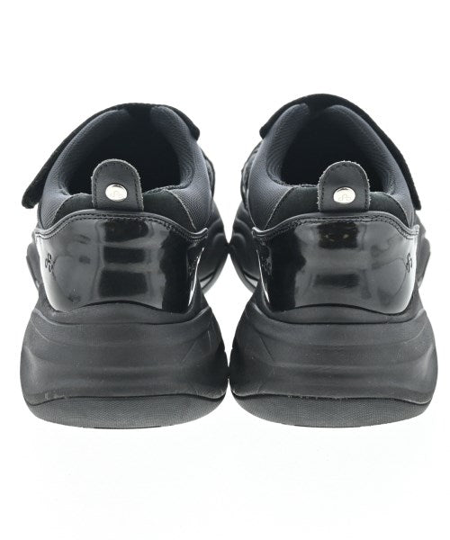 OAO รองเท้าผ้าใบ