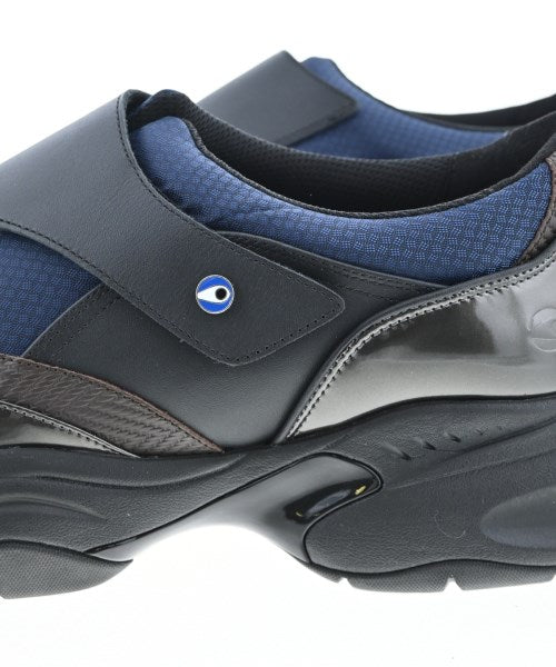 OAO รองเท้าผ้าใบ