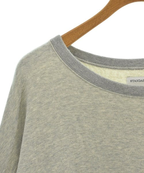 STANDARD JOURNAL เสื้อสเวตเตอร์