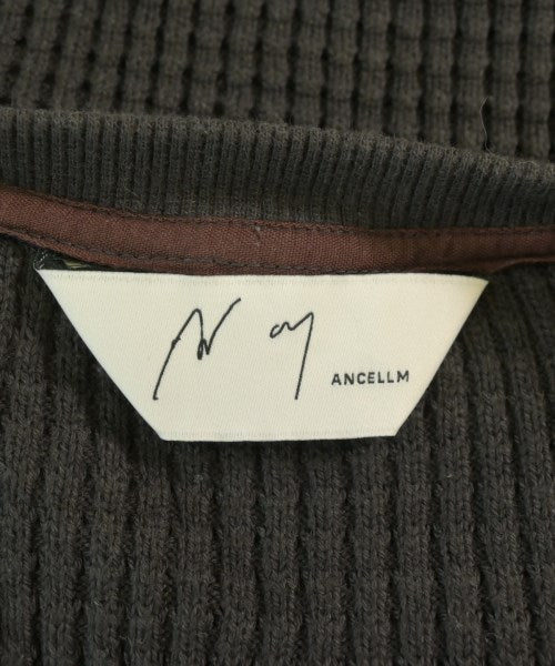 ANCELLM เสื้อยืด/เสื้อท็อปส์