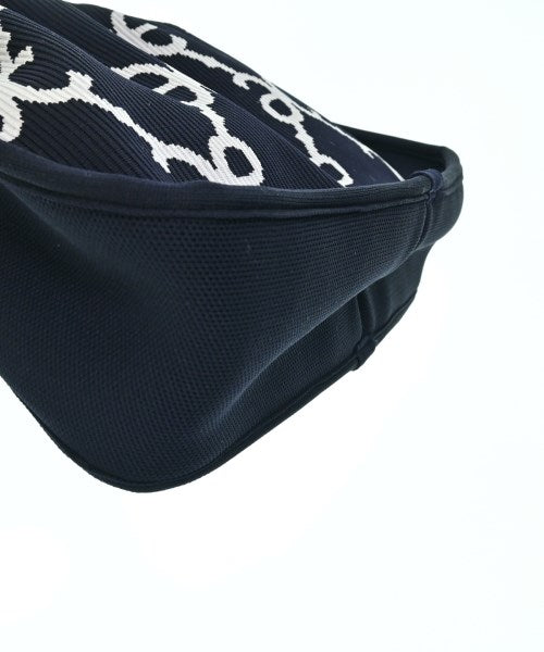 Anne Coquine กระเป๋าถือ