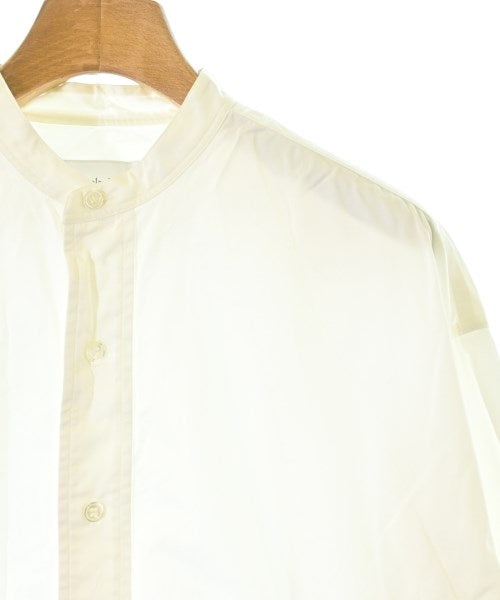 Nicolas Jenson เสื้อลำลอง