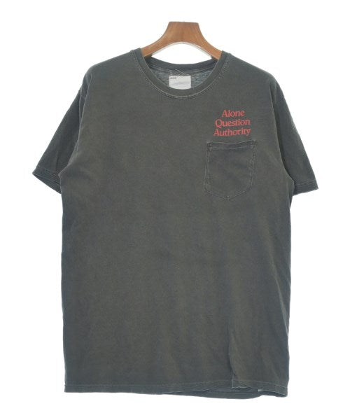 ALONE เสื้อยืด/เสื้อท็อปส์