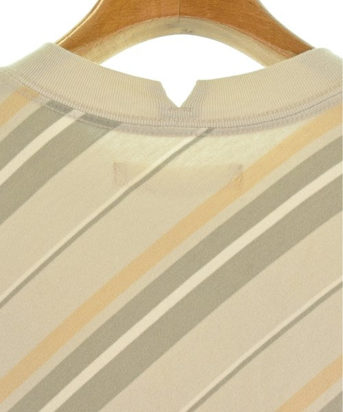 ANEI เสื้อยืด/เสื้อท็อปส์