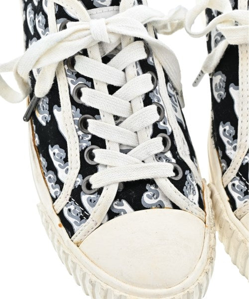 Bata รองเท้าผ้าใบ