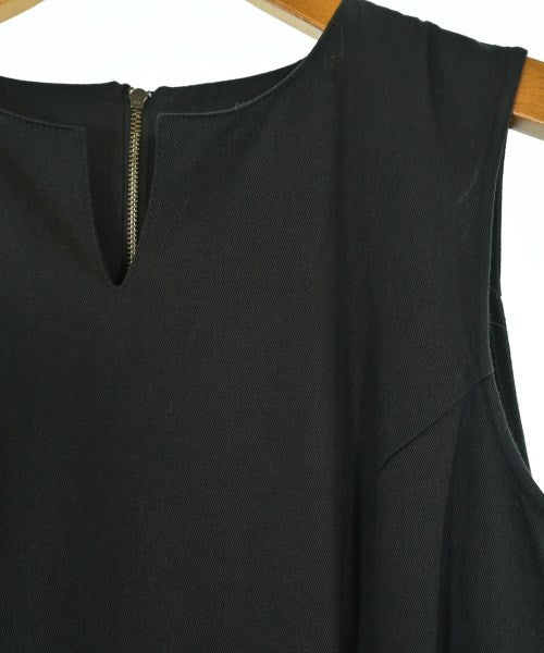 foufou ชุดเดรส