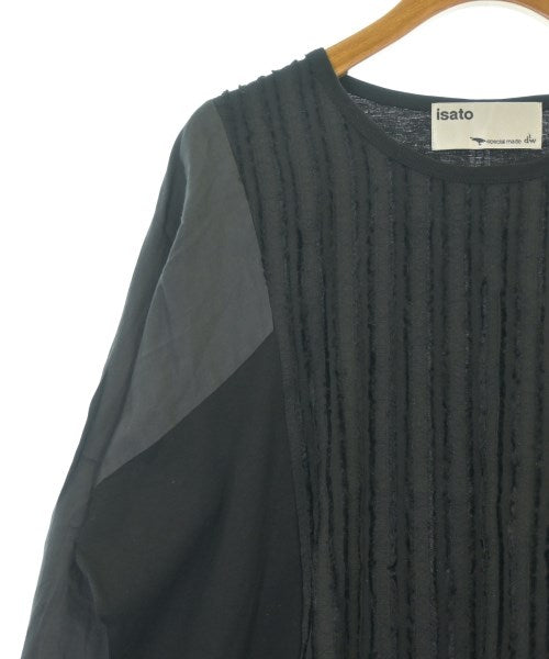 ISATO DESIGN WORKS เสื้อสตรี