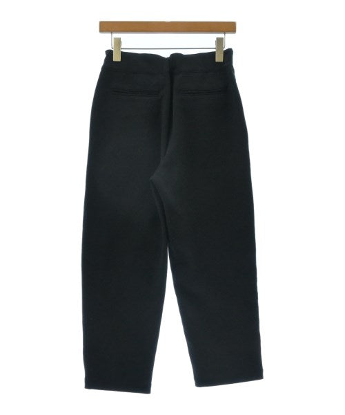 IZZUE กางเกง อื่น