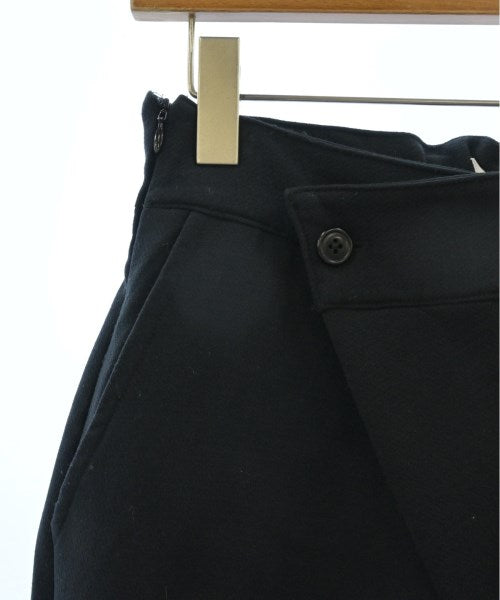 IZZUE กางเกง อื่น