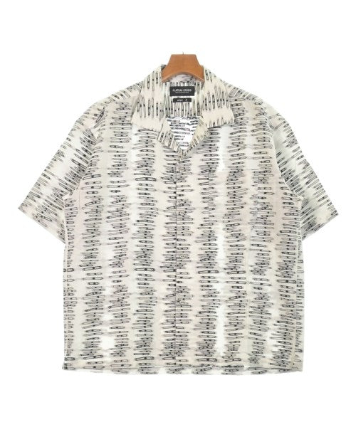 PLATEAU STUDIO เสื้อลำลอง