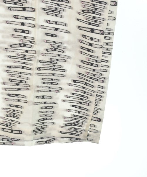 PLATEAU STUDIO เสื้อลำลอง